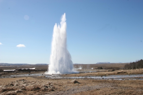 From Reykjavik: Golden Circle and Fontana Geothermal Baths Tour with Hotel Pickup in Reykjavik
