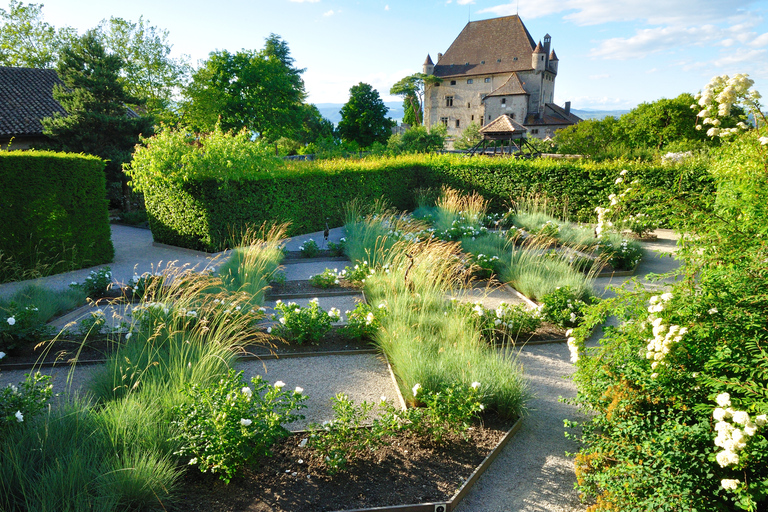 Ab Genf: Tagestour nach Chamonix & Yvoire Medieval VillageTagesausflug nach Chamonix und Yvoire Medieval Village