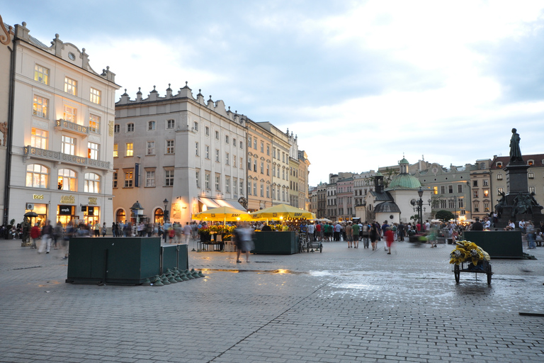 Krakow: Skip the Line Underground Museum and Old Town4-hours Krakow Underground and Old Town