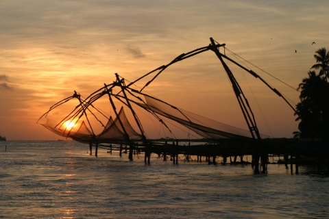 Cochin: Private Heritage and Backwaters Houseboat Tour Tour with Cochin Hotel Pickup