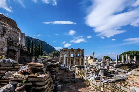 From Kusadasi: Daily Ephesus Tour for Cruise PassengersAu départ de Kusadasi : Visite quotidienne d&#039;Éphèse pour les croisiéristes