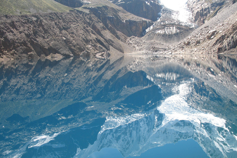 Huaraz: 8-tägige Alpamayo Wanderexpedition