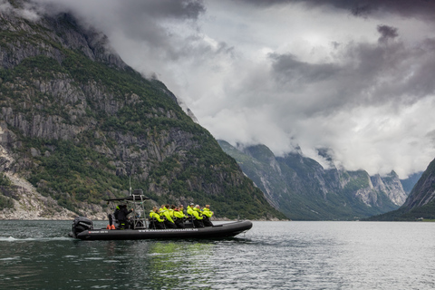 Eidfjord: 1-Hour Fjord RIB Tour