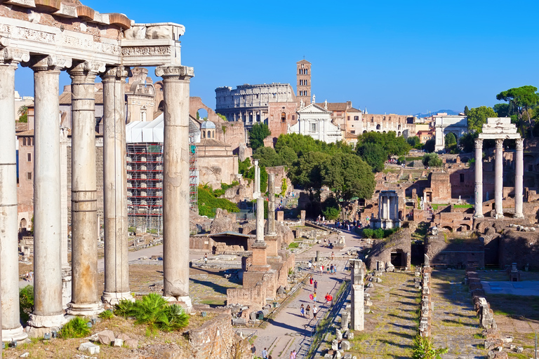 Tour privado del Coliseo y del Foro Romano con recogida en el hotel