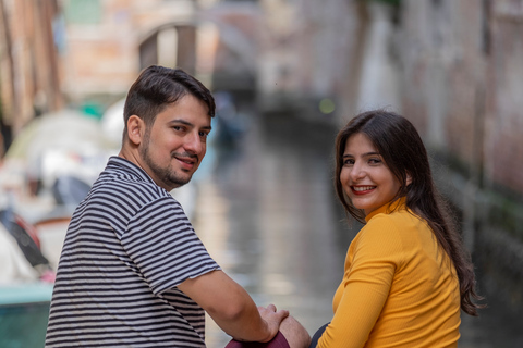 Venecia: Sesión fotográfica familiar o de compromiso de 2 horas