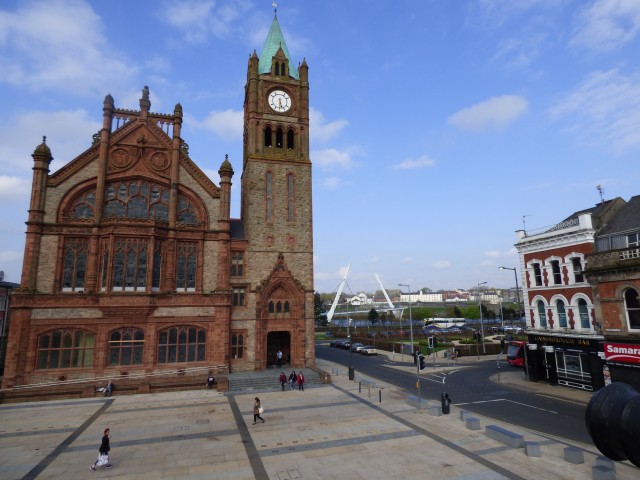 Visit Derry Walled City Private Tour in Londonderry