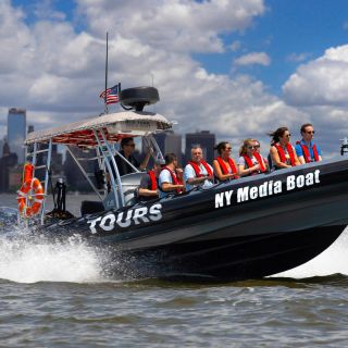 New York Harbor Speedboat Tour