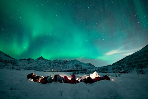 Tromsø: Wycieczka po polowaniu na Aurorę w małej grupie z nauką obywatelską