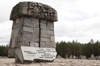 Van Warschau, Treblinka Camp 6-uur privétour - Housity