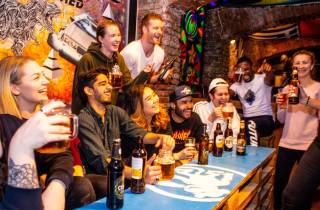 Prag: Biergartenbesuch mit Verkostung tschechischer Craft Biere