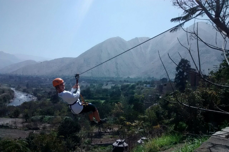 Lunahuana: Rafting, Canopy, ATVs y Excursión a Bodegas desde Lima