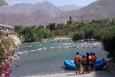 Lunahuana: Rafting, Canopy, ATVs y Excursión a Bodegas desde Lima