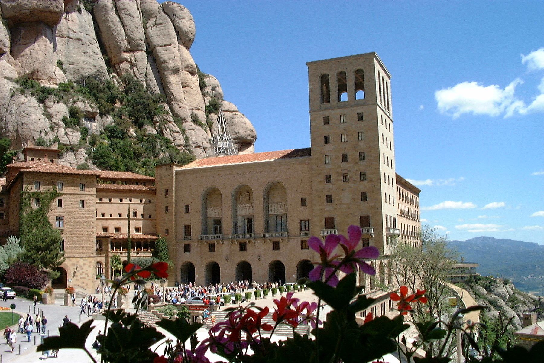 Tagestour nach Montserrat: Kloster auf dem Berggipfel