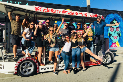 Miami: Wynwood Party Bike Bar Crawl