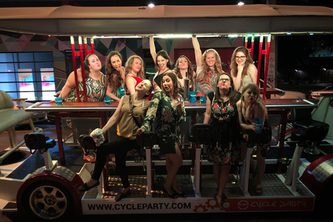 Miami: Wynwood Party Bike Bar Crawl