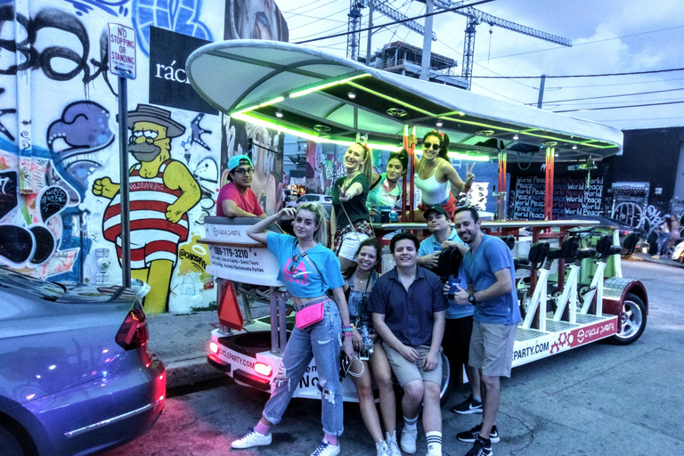 Miami: Wynwood Party Bike Bar Crawl