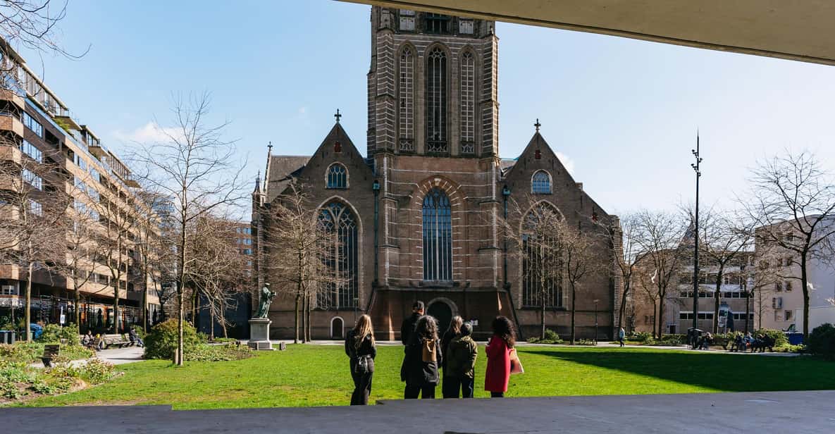 Afbeelding 9 van Rotterdam: Wandeltour met gids door architectonische hoogtepunten