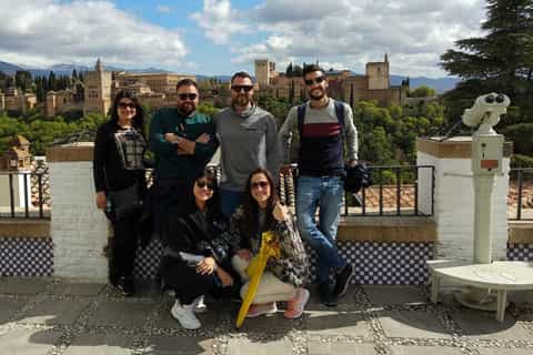 Granada: Tour Albaicín and Sacromonte