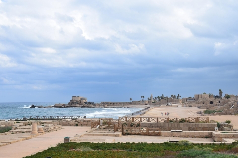Von Tel Aviv: Tour nach Caesarea, Haifa, Acre & Rosh HanikraTour auf Spanisch