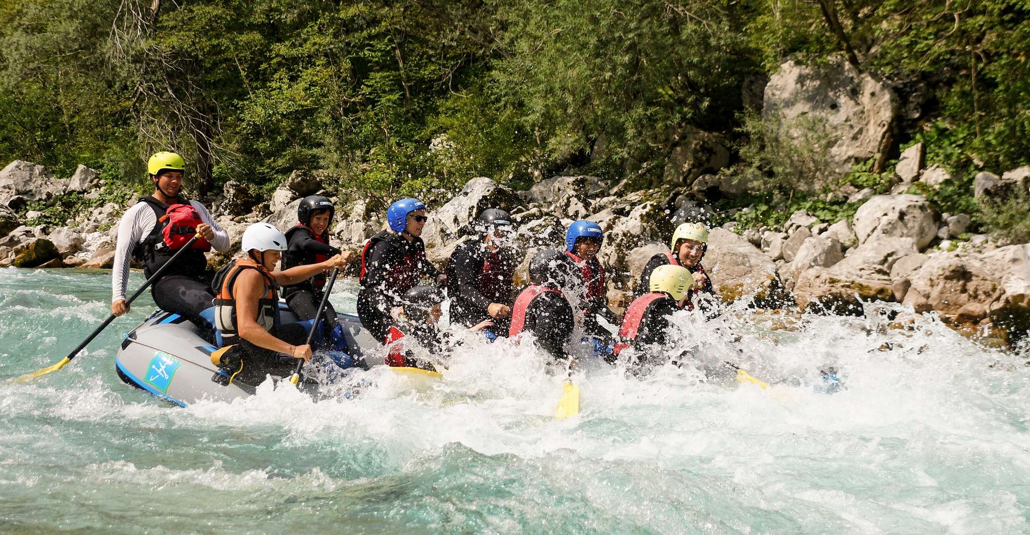Experiencia de Rafting de Agua Blanca privada, privada o compartida - Hizvo