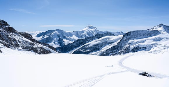 Jungfraujoch & Interlaken | VIP Sprinter Small Group