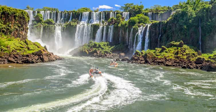 From Foz do Iguaçu: Argentinian Iguazu Falls with Boat Ride