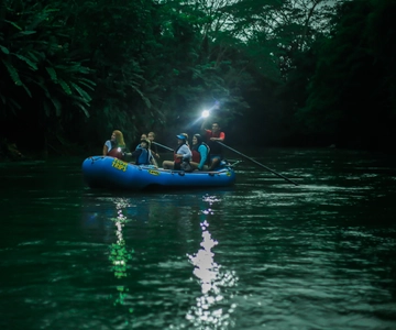 La Fortuna: Guided Twilight Wildlife Safari