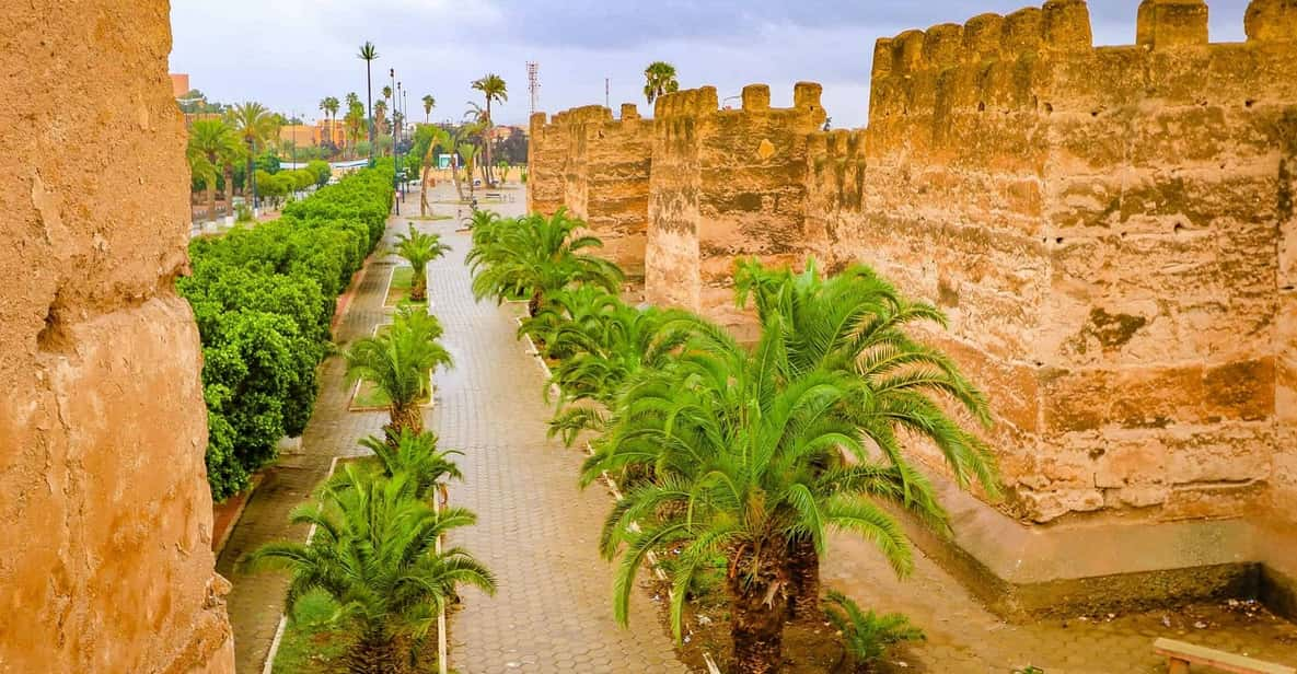 Dagsutflukt til Taroudant oissis Tiout med lunsj | GetYourGuide