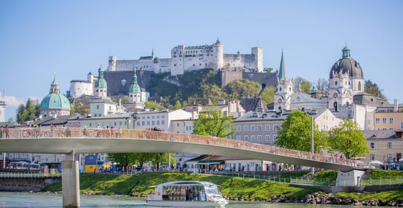 Salzburg: Flusskreuzfahrt, Abendessen & Festungskonzert