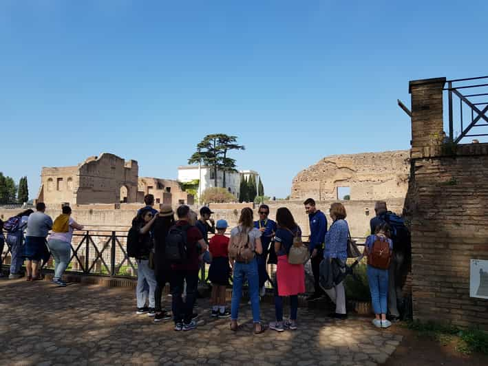 Rome Skip The Line Colosseum Forum And Palatine Hill Tour Getyourguide