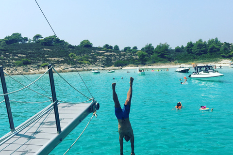 Chalkidiki: Blue Lagoon & Ammouliani Island Cruise & Lunch Chalkidiki: Lunch Cruise to Blue Lagoon & Vourvourou's Islet