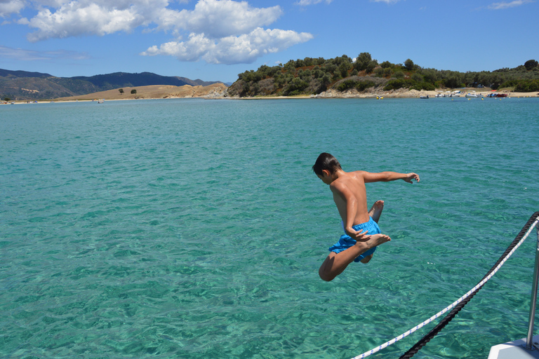 Chalkidiki: Blue Lagoon & Ammouliani Island Cruise & Lunch Chalkidiki: Lunch Cruise to Blue Lagoon & Vourvourou's Islet