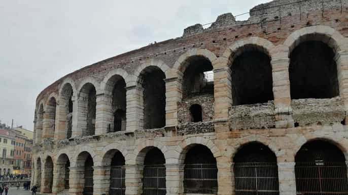da venezia tour a piedi di verona con trasporto