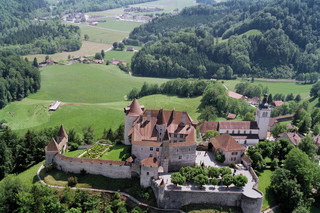 From Geneva: Gruyères Tour with Cheese & Chocolate Factories