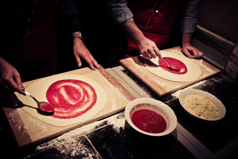 Roma: Aula de Preparação de Pizza com Jantar