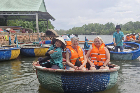 Phu Quoc: Authentic Northern Discovery with Local Boatmen Small Group Tour - Maximum 20 pax