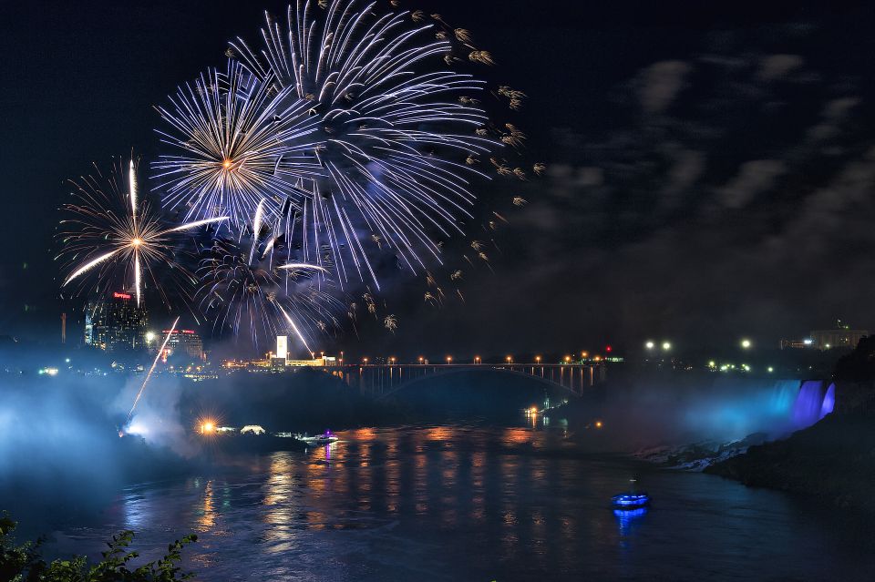 Things to Do on 2024 New Year's Eve in Niagara Falls - Fireworks, Family  Activities & Parties