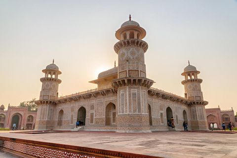 Taj Mahal &amp;Agra stad: Övernattningstur från Delhi med alternativAll Inclusive med 5-stjärnigt hotell + flygmiddag och Jaipur Drop