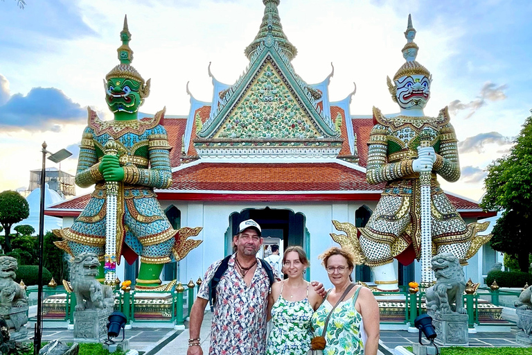 Bangkok: Highlight Tuk-Tuk, Canal Tour, Food Tour & Wat Arun