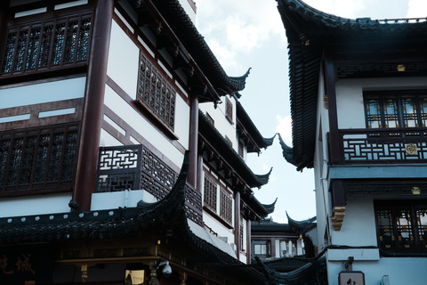 Old Shanghai: Yu Garden, Mosque and City Wall Walking Tour