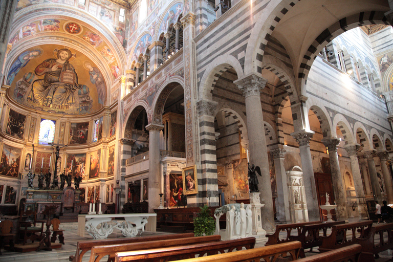 Pisa: Tour guidato a piedi con biglietto opzionale per la Torre pendenteTour in spagnolo