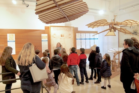 Rzym: Prywatne zwiedzanie wystawy Leonardo da VinciHiszpańska prywatna wycieczka