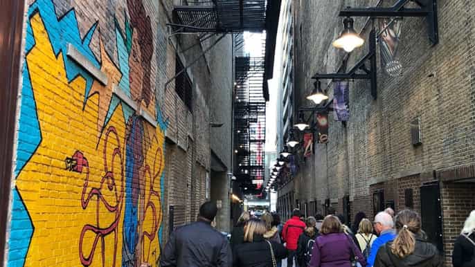 chicago gangsters and ghosts 2hour walking tour