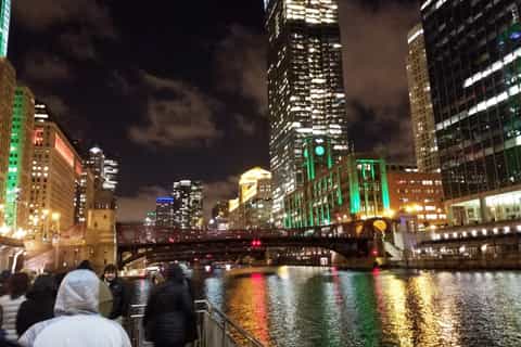 Chicago: Gangsters and Ghosts 2-Hour Walking Tour