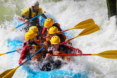 Cusco: Rafting i Cusipata Rafting i Cusipata + Zipline över South Valley