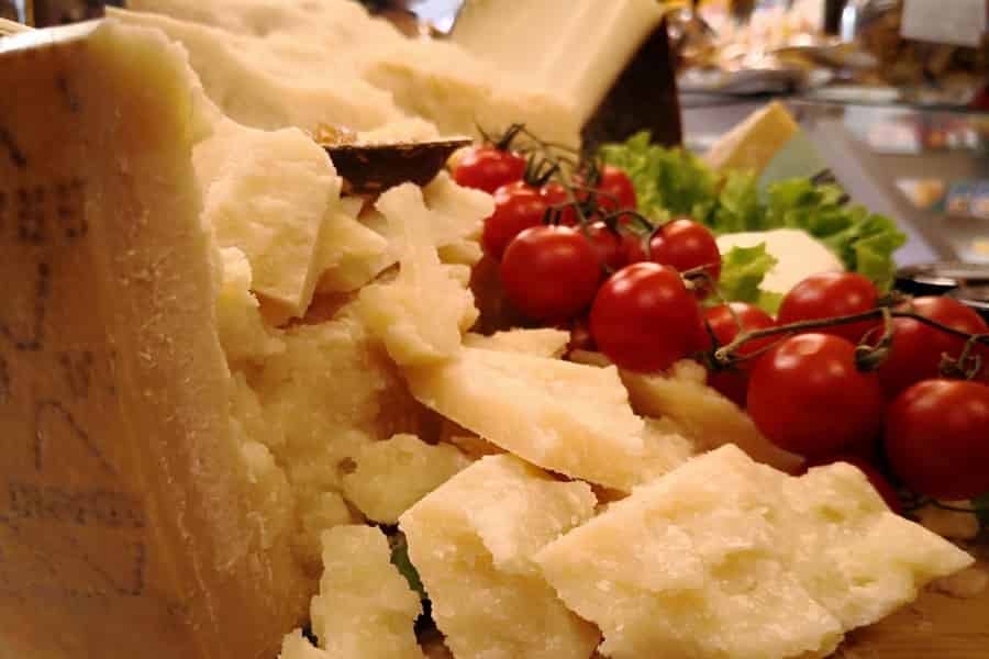 Verona: Käse-Verkostung mit weiteren Spezialitäten