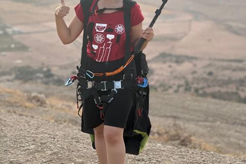 Avventura a Marrakech: parapendio, giro in cammello e colazione