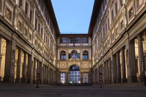 Florence: Exclusive Sunrise Walking Tour