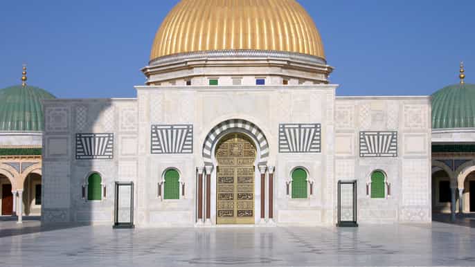 from tunis sousse and monastir sightseeing tour