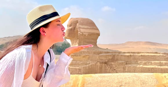 Cairo: Pyramids, Sakkara & Memphis Tour with Lunch